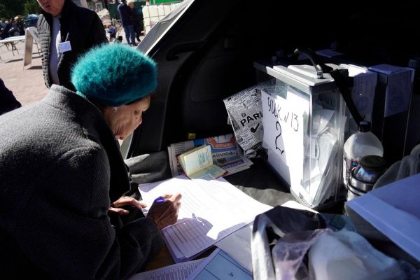 Guerre en Ukraine, astéroïde dévié par la Nasa, défense du climat... Les infos du mardi 27 septembre