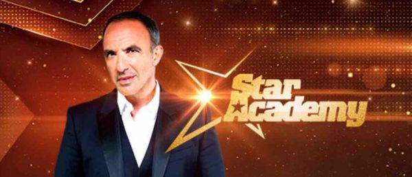 TF1 annonce le retour de la Star Academy après 14 ans d'absence, le samedi 15 octobre en prime-time présentée par Nikos Aliagas - Une émission quotidienne sera proposée de 17h30 à 18h40 [...]