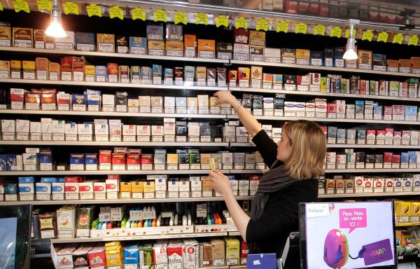 Tabac : Le prix des cigarettes va encore grimper, cela va-t-il vous pousser à arrêter ?