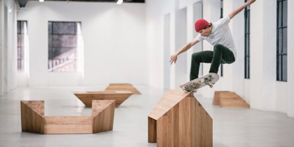 Espaces et mouvements réinventés : un skate-park sculptural aux Subs