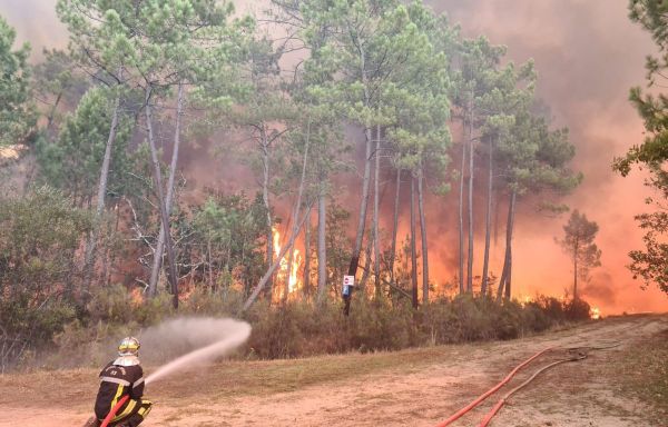 Incendies en Gironde : Face aux feux « exceptionnels », la réponse des pompiers « a été à la hauteur de la crise »
