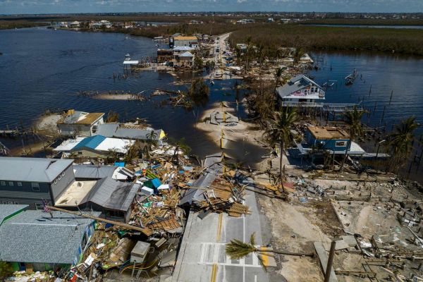 En Floride, le bilan de l'ouragan Ian porté au moins à 44 morts