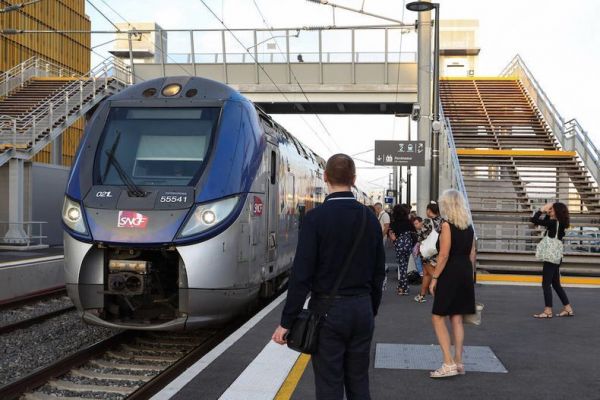 "Cette époque prétend nous encourager à prendre le train et fait tout pour nous en empêcher"