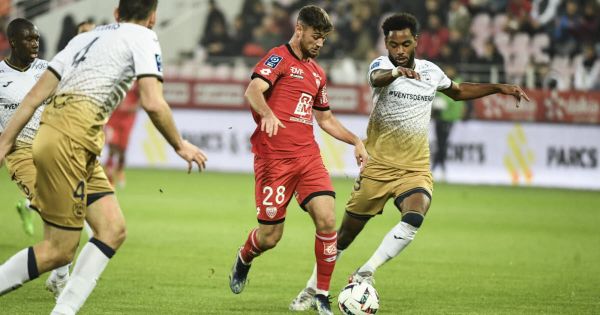 Football/Ligue 2 (10e journée). Bryan Soumaré (DFCO) : « Physiquement, je pêche un peu »