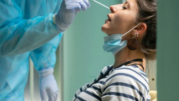 Covid, 8e vague : symptômes, cas contact... où et quand faire un test de dépistage ?