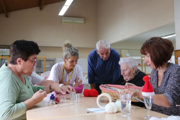 Une mobilisation « pour les vieux »: le cri d'alarme des directeurs d'Ehpad en Charente