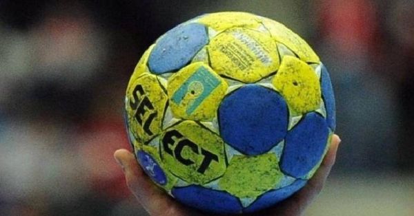 Hand : les Bleues battent difficilement l'Allemagne