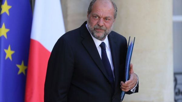 Le ministre de la Justice renvoyé en procès pour conflit d'intérêt (AFP)