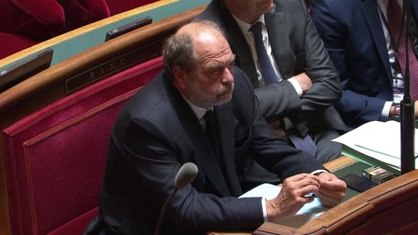 Affaire Éric Dupond-Moretti : le garde des Sceaux interpellé dès la reprise de la séance au Sénat