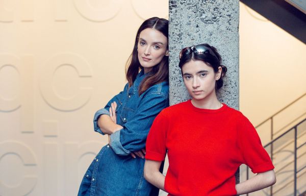 Charlotte Le Bon et Sara Montpetit: réminiscences lacustres