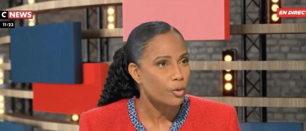 EXCLU - Un homme qui comparaissait pour cyberharcèlement envers la journaliste Christine Kelly condamné à 18 mois de prison avec sursis