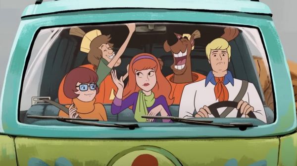 Scooby-Doo : Velma, l'héroïne intello de la bande, en pince officiellement pour les femmes