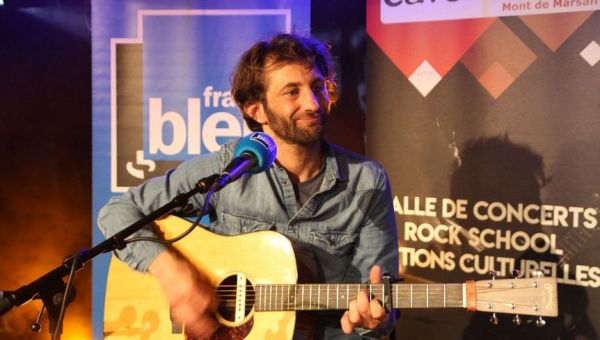 Guillaume Grand en concert à Orange le 15 octobre.