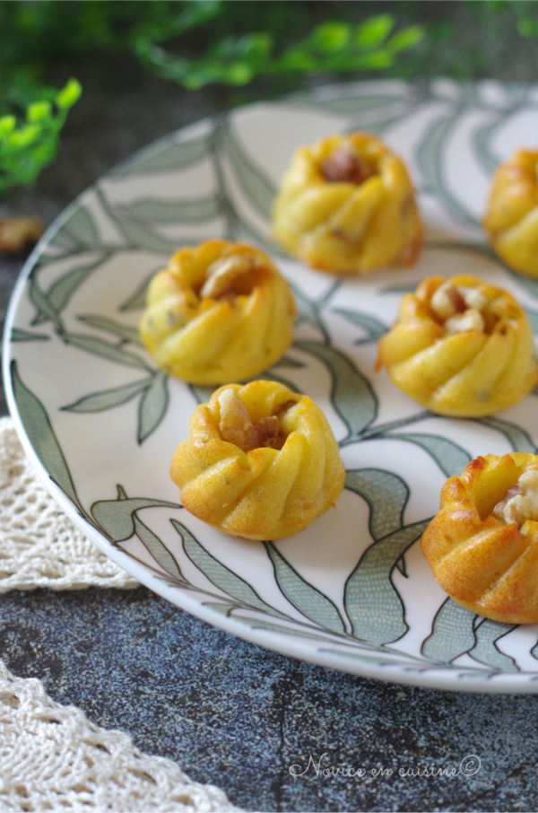 Petites bouchées roquefort et noix