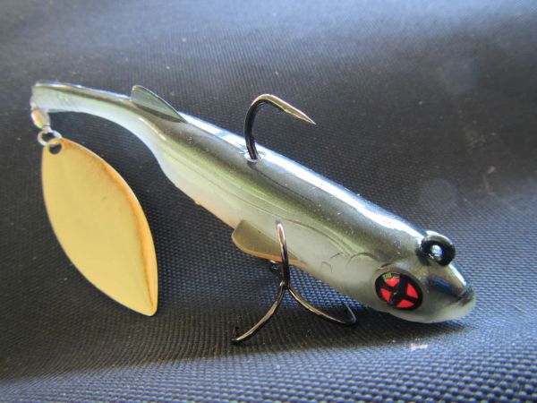 Le Slash Blade 100 de Sakura : un tail spinner souple pour les carnassiers