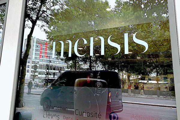Humensis : le déficit mène au Scor