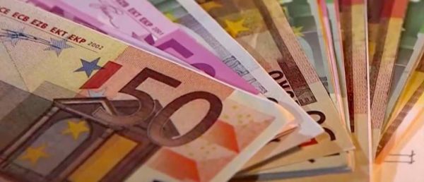 Le ministre de la Fonction publique Stanislas Guerini a présenté en Conseil des ministres un projet de décret pour clarifier la rémunération de près de 6.000 hauts fonctionnaires