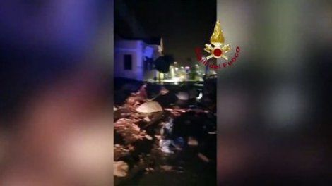 Treize personnes sont portées disparues après un glissement de terrain du aux fortes pluies sur l'île italienne d'Ischia, au large de Naples