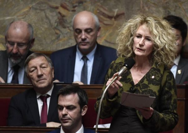 Getsion de la Covid. La médecin et ex-députée Martine Wohner suspendue par l'ordre des médecins déclare : "La démocratie est définitivement en danger en France" (Vidéo)