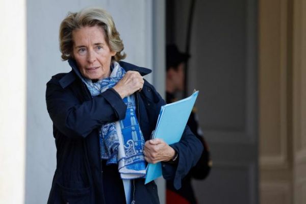 Caroline Cayeux poussée à la démission du gouvernement