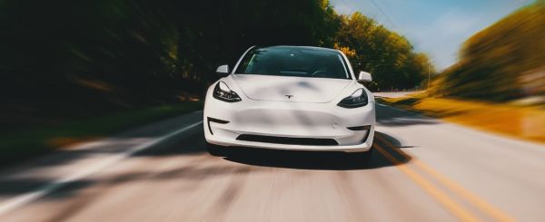 Tesla Model 3 : bientot une nouvelle version ?