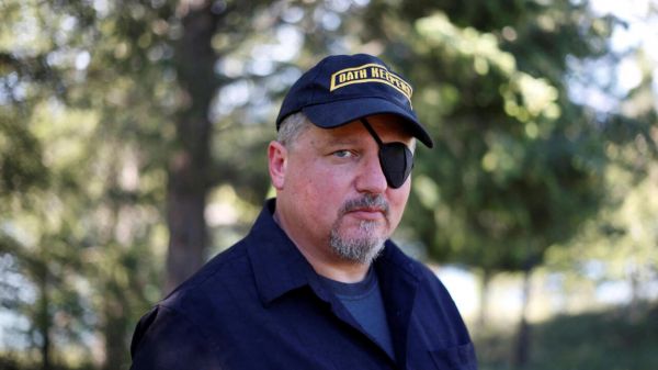 Assaut du Capitole : le chef de la milice Oath Keepers reconnu coupable de "sédition", une première
