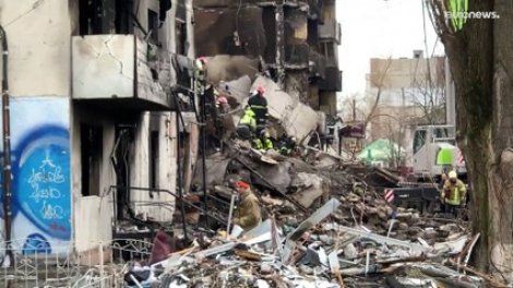 "La Russie doit payer pour ses crimes" en Ukraine