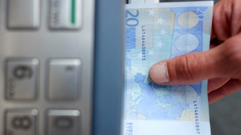 Primes, bonus réparation, impôts : ce qui change en décembre