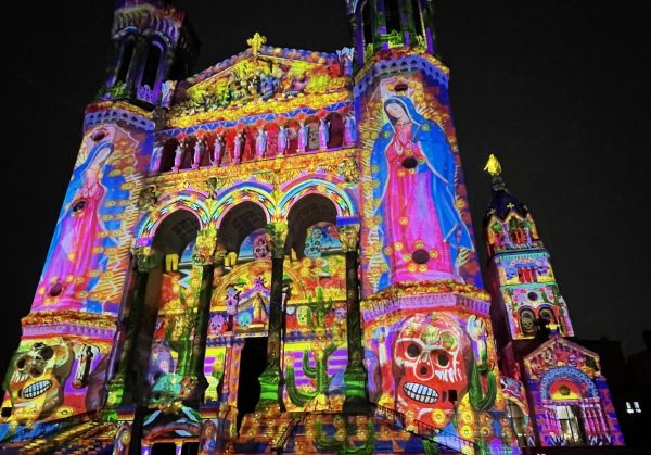 Région des Lumières : la basilique Fourvière de nouveau illuminée