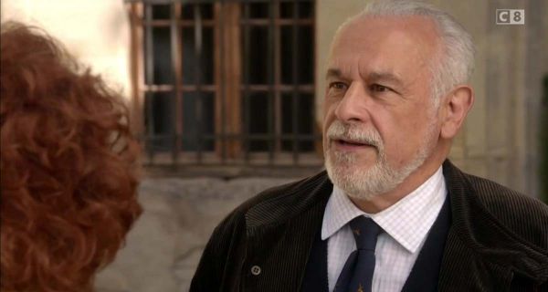 Mongeville : des épisodes inédits avec Francis Perrin bientôt sur C8 ?