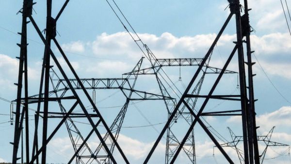 Coupures d'électricité : écoles, trains... le gouvernement mobilise les préfets face aux possibles délestages de janvier