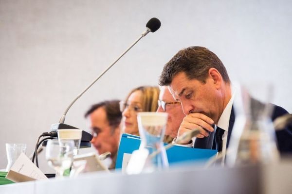 Chantage, calomnie, paranoïa... À Saint-Étienne, l'étau se resserre autour du système Perdriau