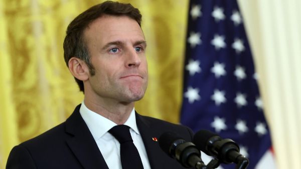 Macron charge Musk et l'absence de lutte contre la désinformation sur Twitter