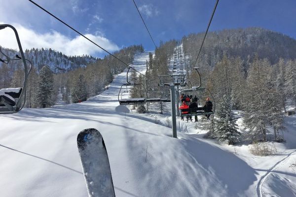 Hautes-Alpes : la station de Montgenèvre ouvre le bal de la saison de sports d'hiver