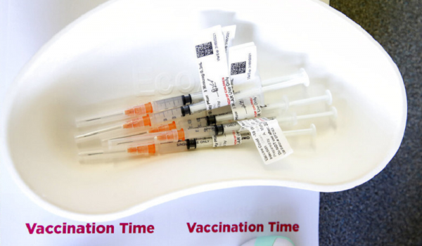 Des parents refusent du sang de vacciné Covid pour leur fils, les autorités font appel à la justice