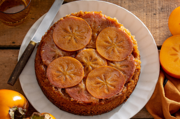 Gâteau renversé au kaki et au miel