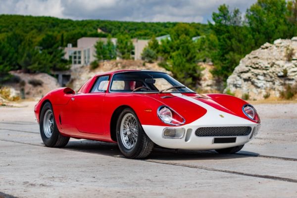 Rétromobile 2023 : Ferrari 250 LM, le clou du spectacle