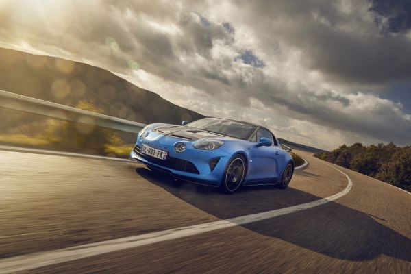 Essai Alpine A110 R : patrouille de France
