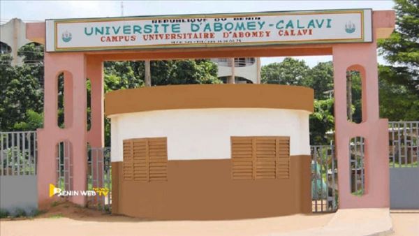 Université dAbomey (UAC) : le recteur menace les enseignants absentéistes (aCotonou.com)