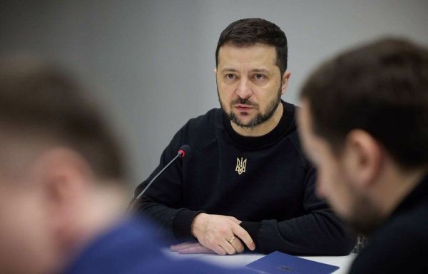Guerre en Ukraine : Pots-de-vin contre gros contrats, tout comprendre au scandale de corruption qui secoue Kiev