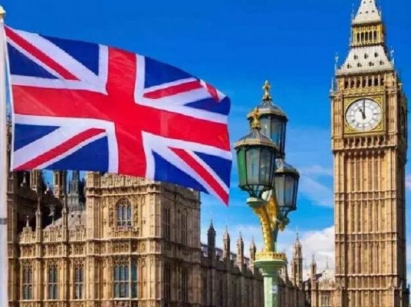 MEILLEUR DU WEB: Projets et institutions britanniques intervenant dans les affaires d'autres États