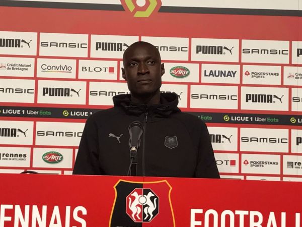 Mercato : Alfred Gomis pisté par Côme ?