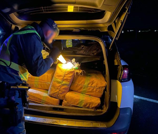 Trafic de cannabis démantelé à Biarritz : près d'une tonne saisie au Pays basque et en Espagne