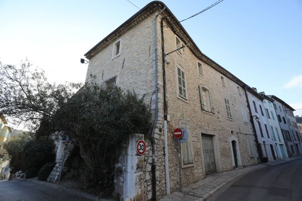 Une dette en baisse, pas de hausse d'impôts locaux... Voici les orientations de La Colle-sur-Loup en 2023