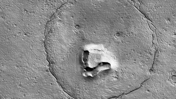 "Un ours sur Mars ?" La Nasa publie une photo étonnante de la planète rouge