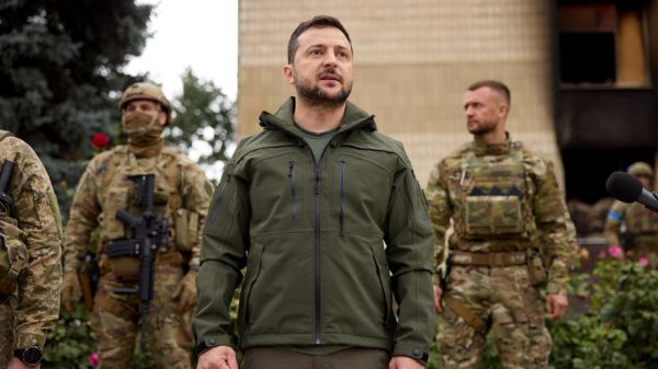 Guerre en Ukraine : Volodymyr Zelensky doit-il craindre une offensive russe majeure le 24 février pour la date anniversaire du conflit ?