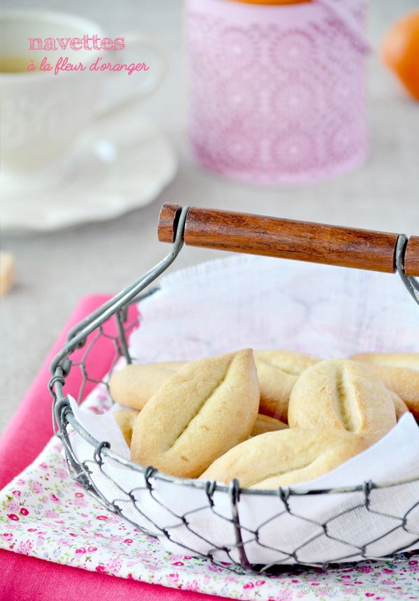 Navettes à la fleur d'oranger & zestes de citron pour la Chandeleur