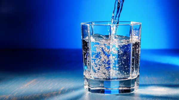 Quel âge a l’eau que nous buvons ?