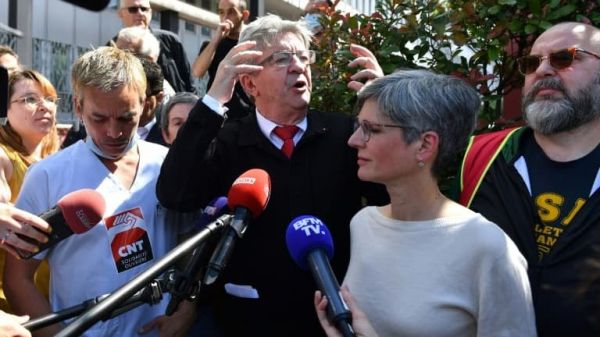 Sandrine Rousseau de NUPES (EELV) soutiendra la réforme des retraites du président Macron uniquement par opposition au RN !