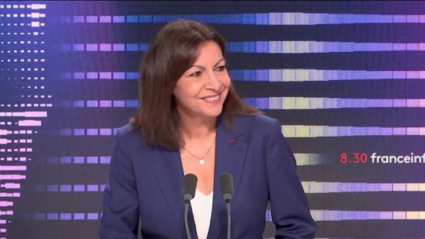 Réforme des retraites : le Parlement "est le réceptacle des colères", estime Anne Hidalgo après des débats électriques à l'Assemblée